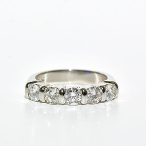 PT. Platinum 5 Stone Classic Diamond Band Ring